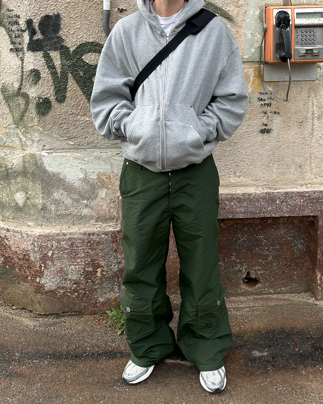 Double Pocket Zip-Hoodie Light Grey