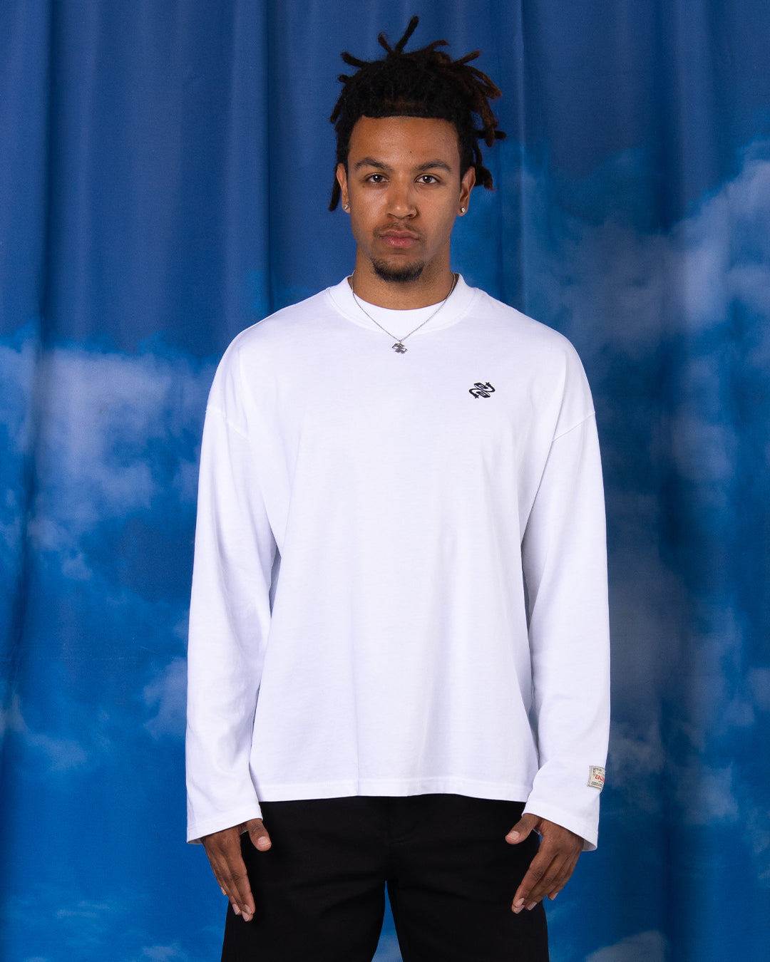 Echo Longsleeve White