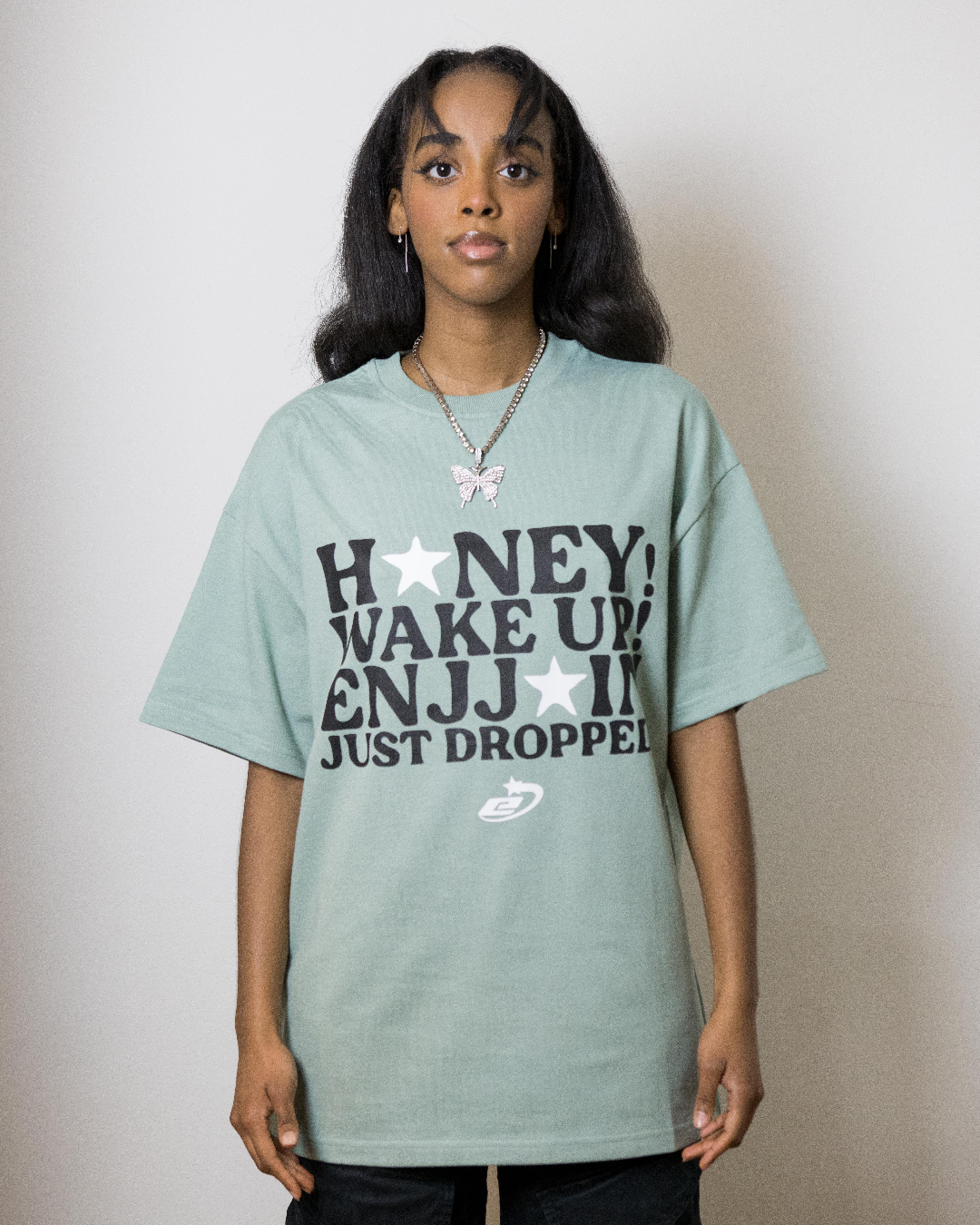 "Honey, Wake Up!" T-Shirt Sage Green